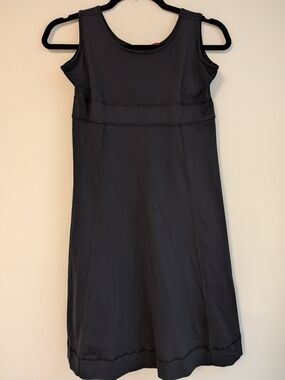 Eastern Mountain Sports  Sleeveless Midi Dress